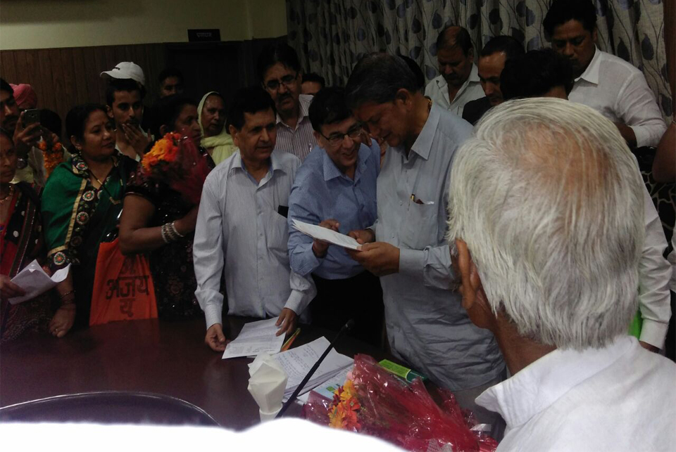 meeting with CM Uttarakhand pic-1