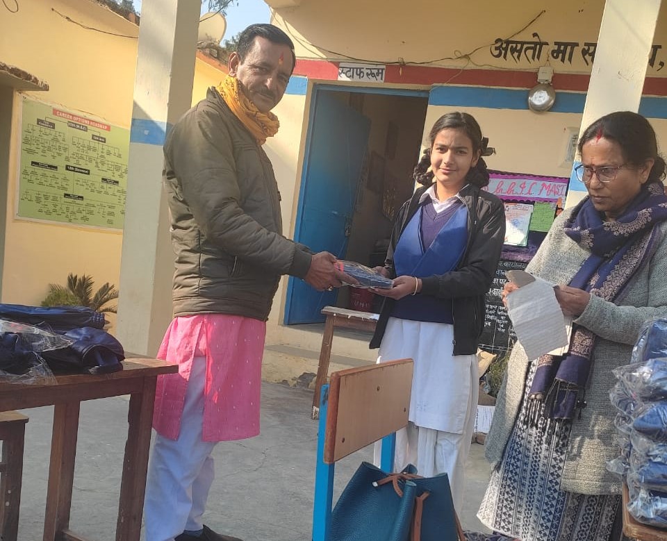 Tracksuite Distribution